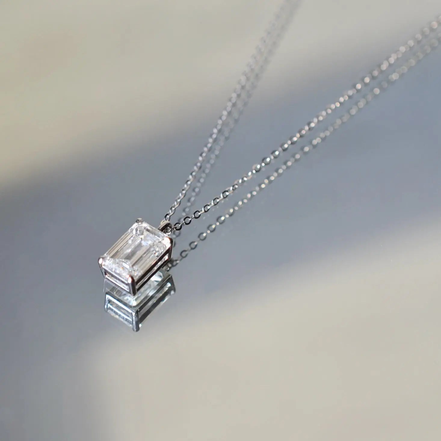 Collier Lune ll – Diamant de laboratoire - 2,1 carats - Émeraude - Or blanc 18K diamelys