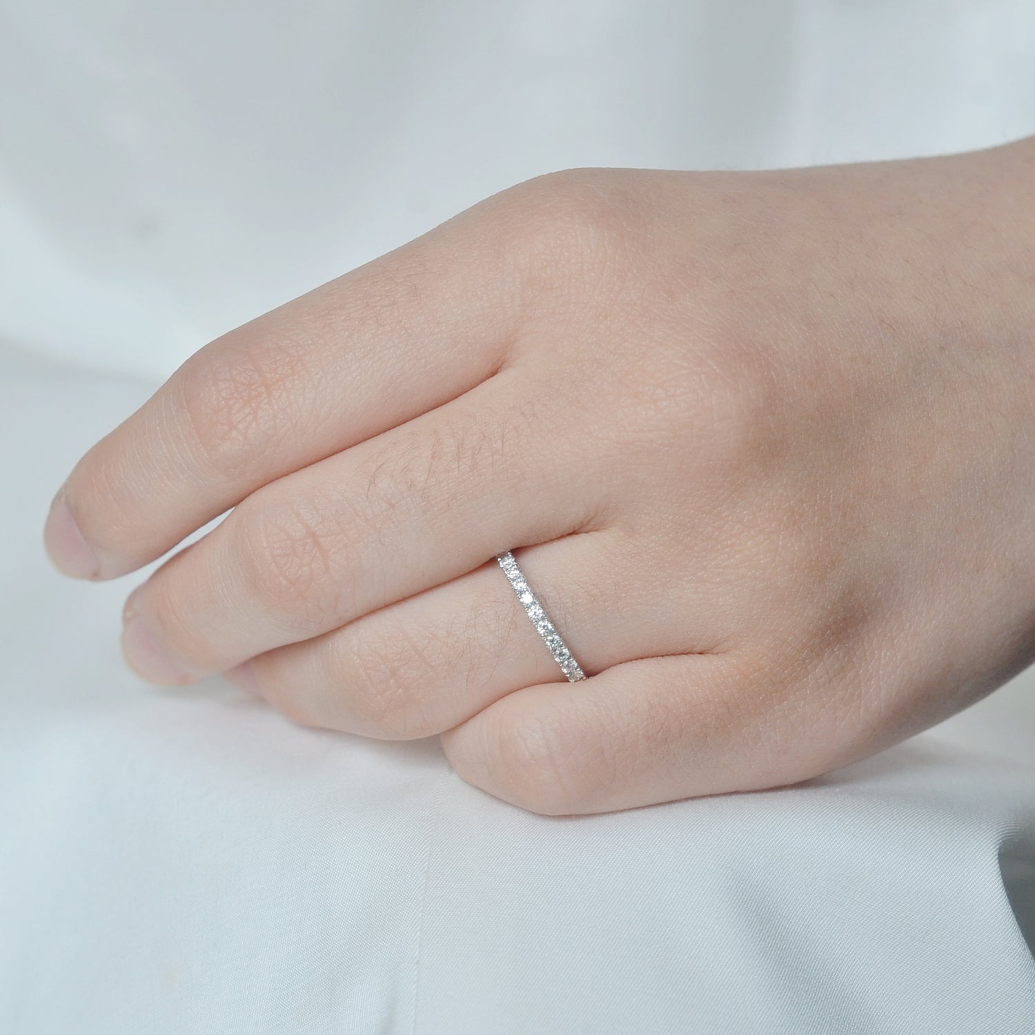 Alliance Brille – Lab-grown diamond – 0.27 carat – Round – 14K white gold – size 52