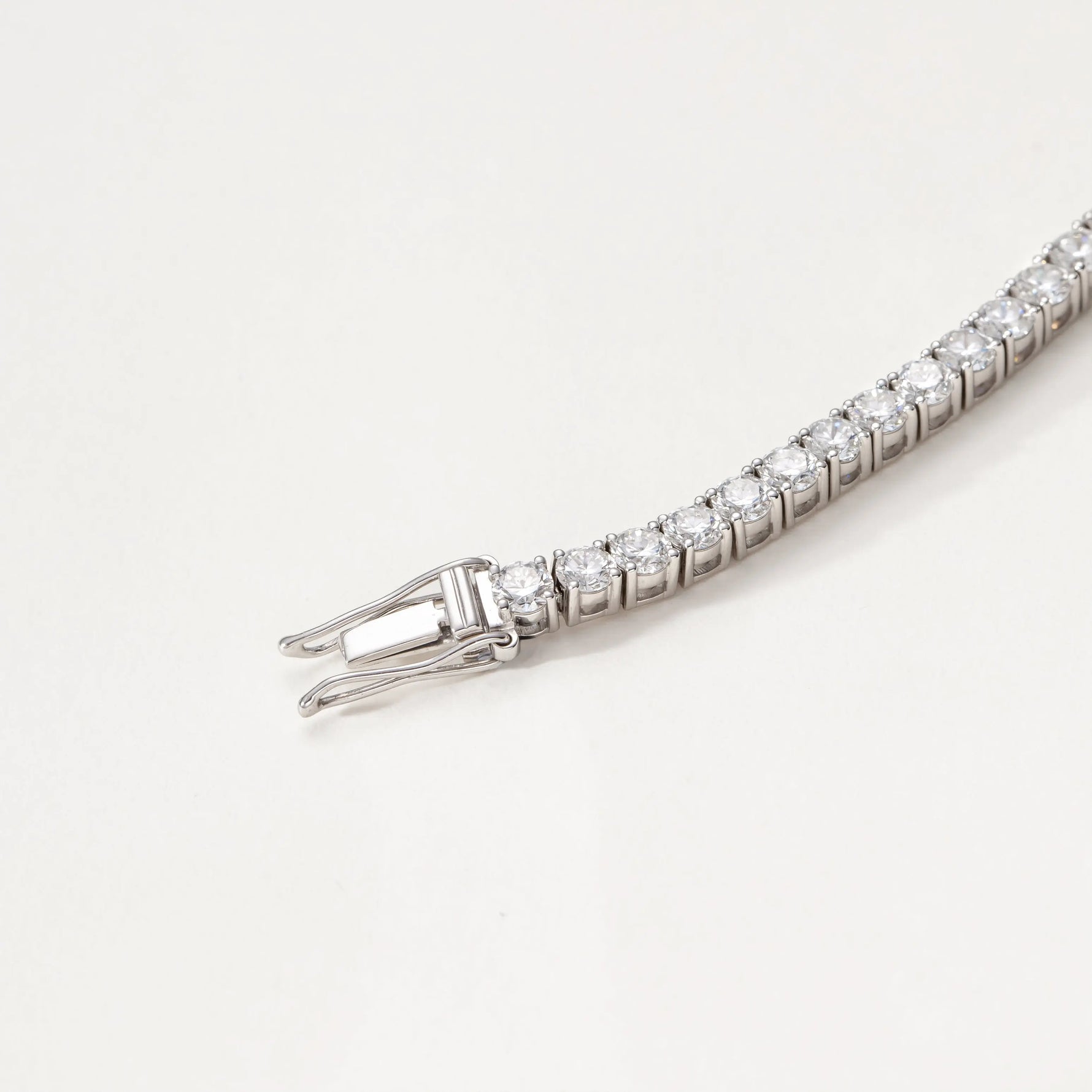 Bracelet tennis Gala 10 mm – Diamant de laboratoire - total 6 carats - Rond – Or blanc 14K diamelys