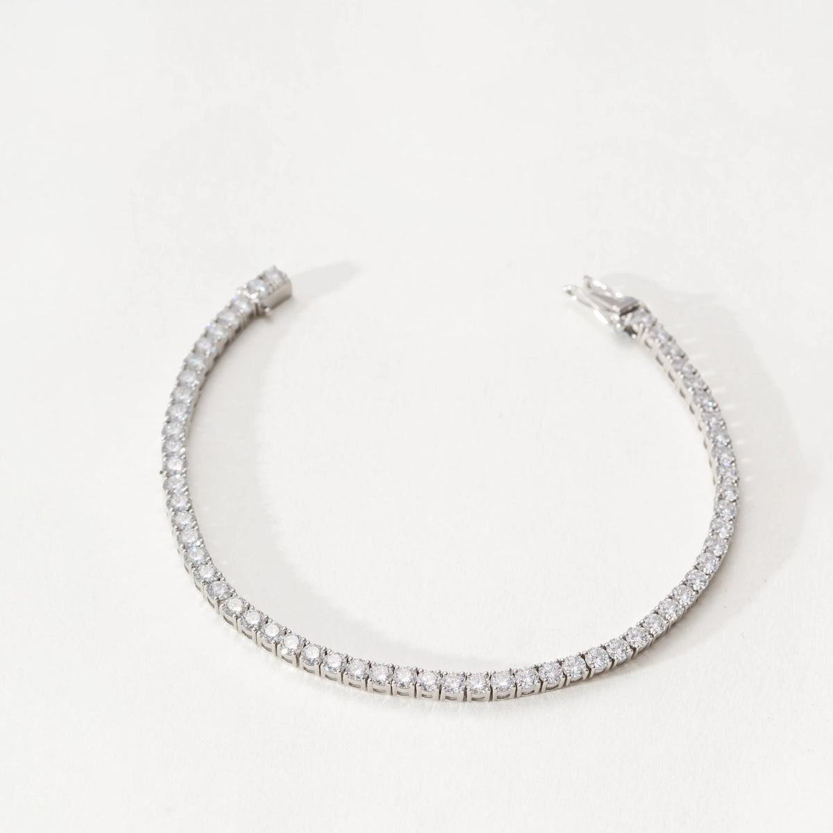 Bracelet tennis Gala 10 mm – Diamant de laboratoire - total 6 carats - Rond – Or blanc 14K diamelys