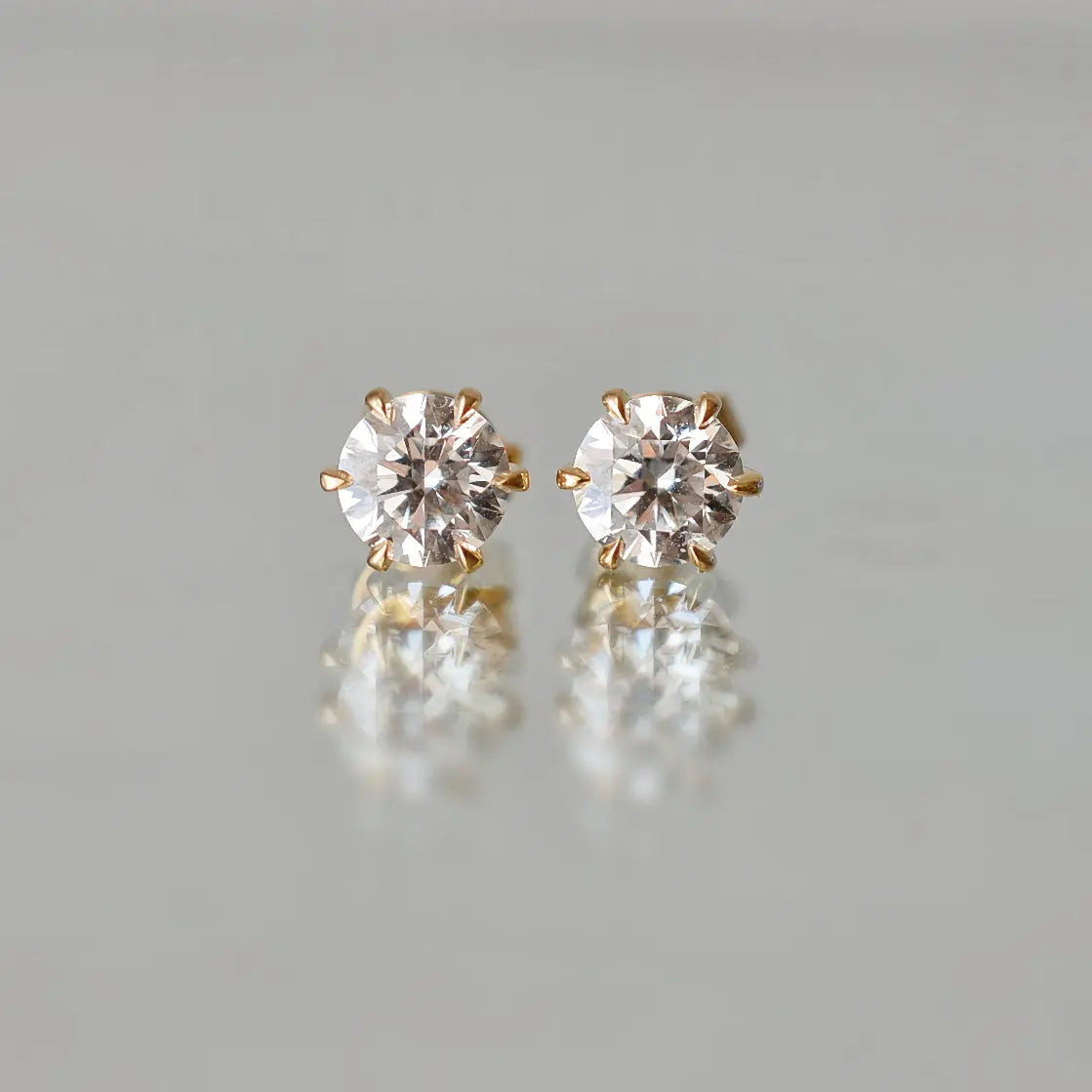 Boucles d'oreilles Elise - Diamant de laboratoire - Rond 0,5 carat (2 X) - Halo modulable - Or jaune 18K Diamelys