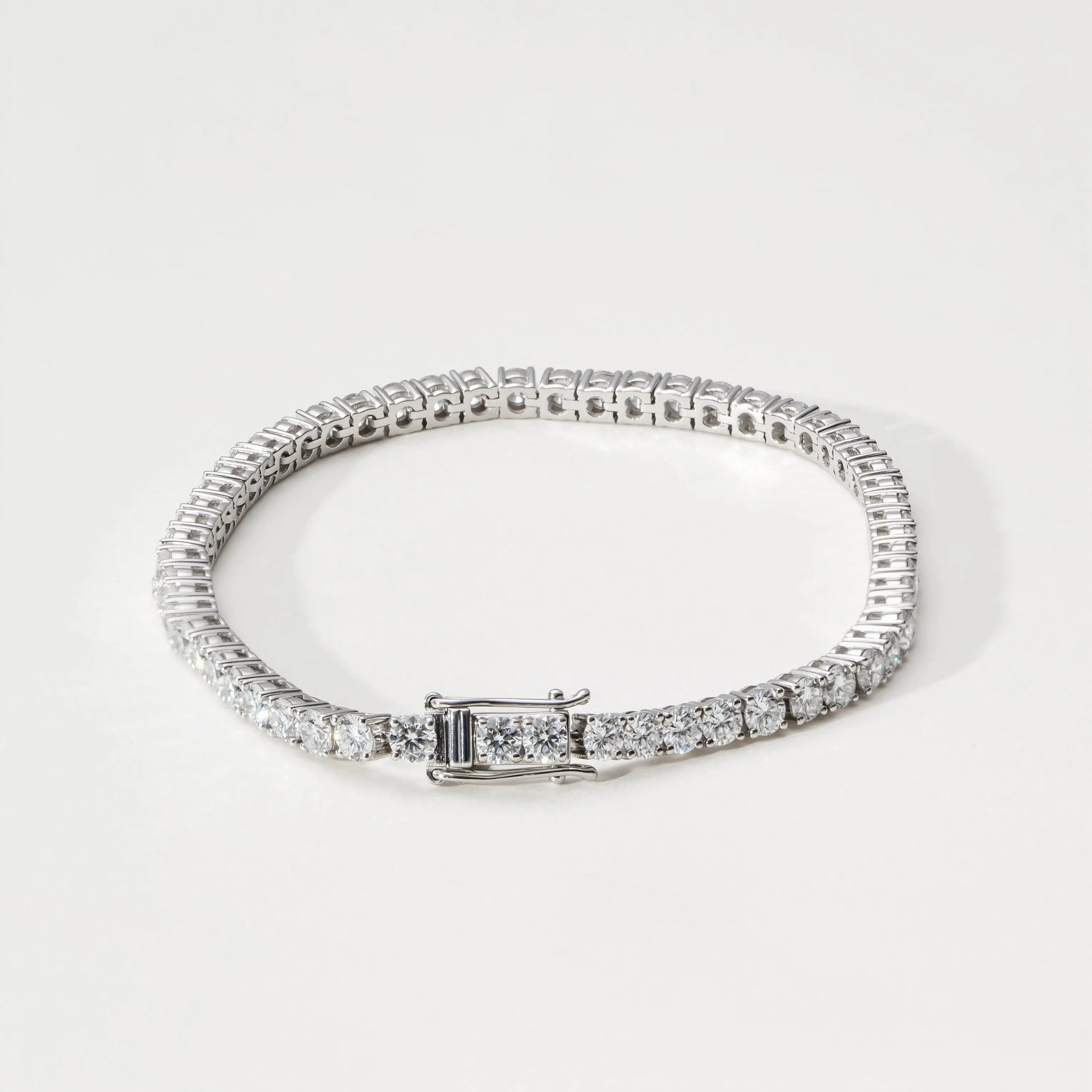 Bracelet tennis Gala 10 mm – Diamant de laboratoire - total 6 carats - Rond – Or blanc 14K diamelys