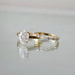 Bague de fiançailles Solea - Diamant de laboratoire - 2,42 carats - Ovale - Or jeune 18K- taille 52 diamelys