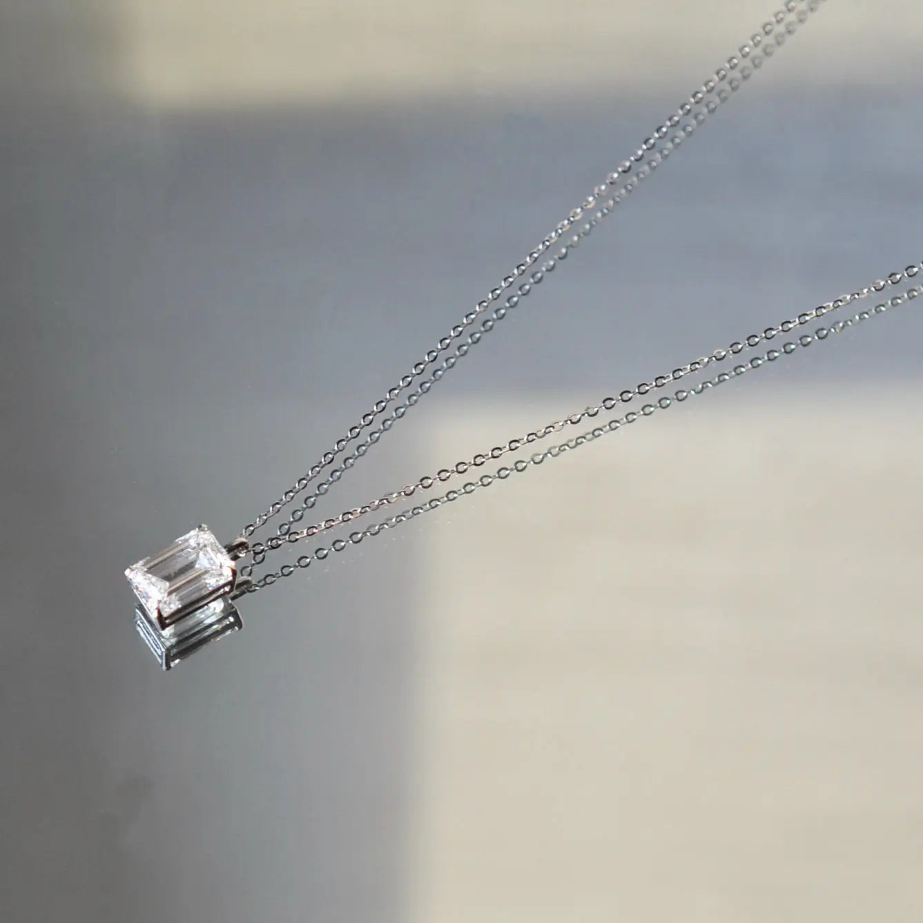 Collier Lune ll – Diamant de laboratoire - 2,1 carats - Émeraude - Or blanc 18K diamelys