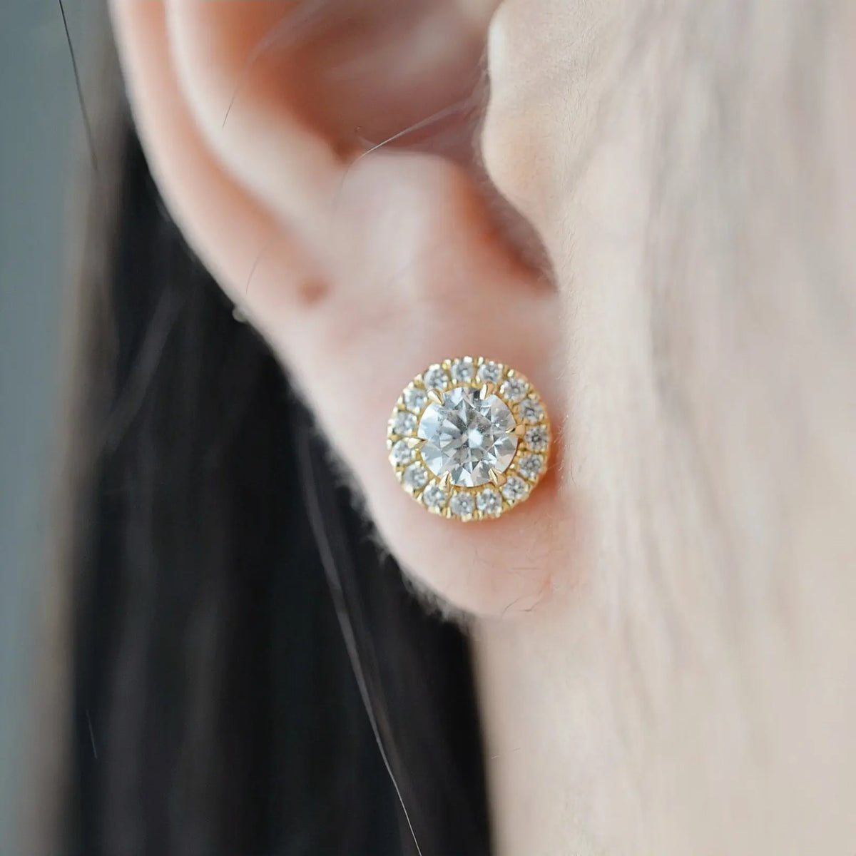 Boucles d'oreilles Elise - Diamant de laboratoire - Rond 0,5 carat (2 X) - Halo modulable - Or jaune 18K Diamelys