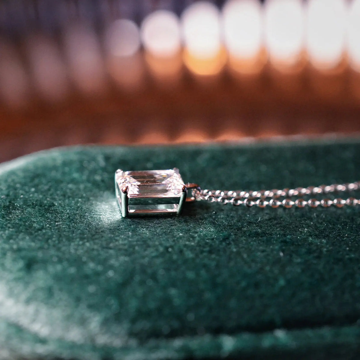 Collier Lune ll – Diamant de laboratoire - 2,1 carats - Émeraude - Or blanc 18K diamelys