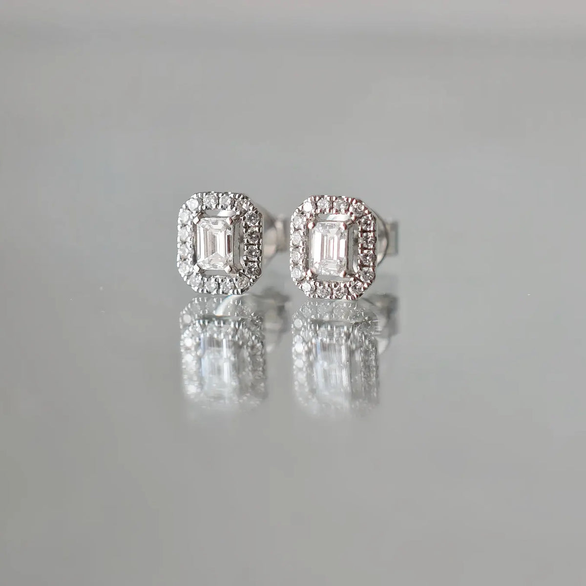 Boucles d’oreilles Aura - Diamant de laboratoire - Émeraudes – Halo(2X) diamelys