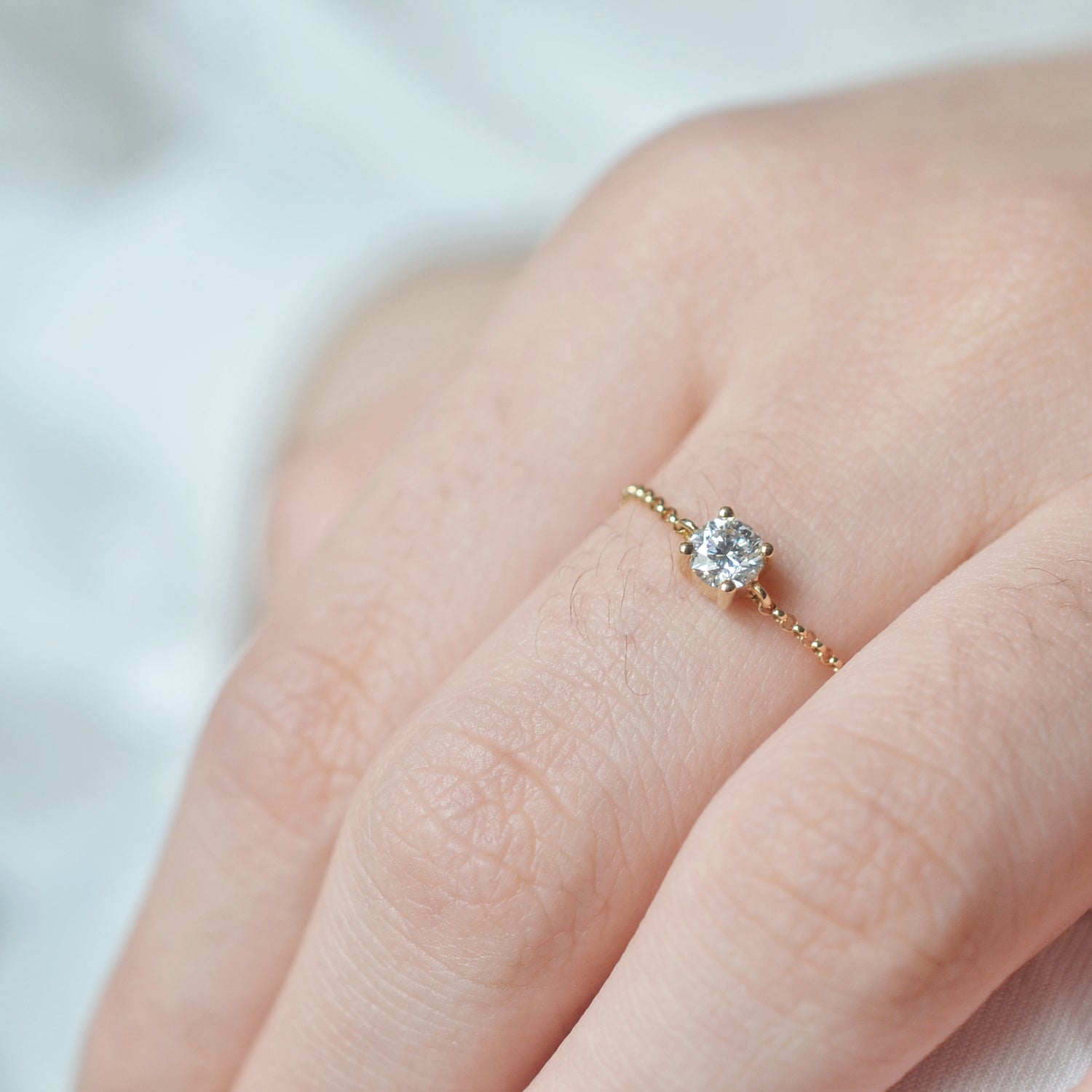 Alya Ring – 14k Yellow Gold – Round 0.3 carat